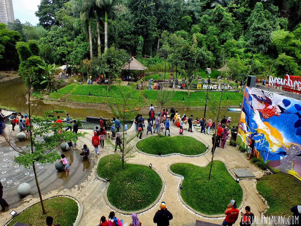 20 Taman di Kota Bandung Untuk Melepas Penat dan Jenuh 1