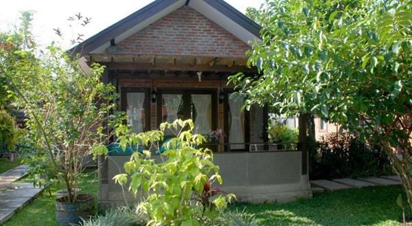 De Daunan Guesthouse and Garden