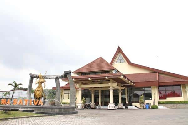 10 Rekomendasi Gedung Pernikahan di Kota Surabaya - IDFakta.com