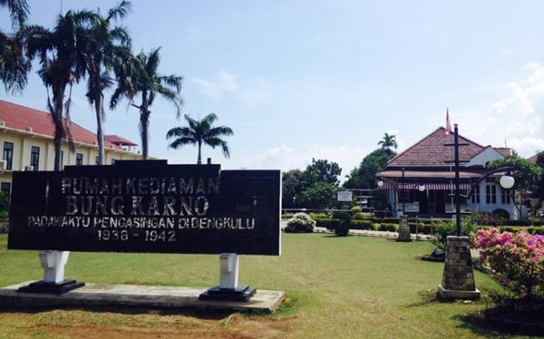 Rumah Pengasingan Bung Karno Tempat Wisata Di Bengkulu