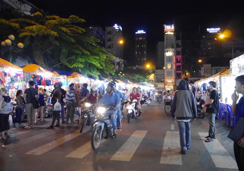 Pasar Malam Kodam Brawijaya