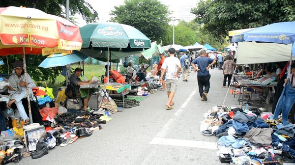 Sungei Road Thieve’s Market