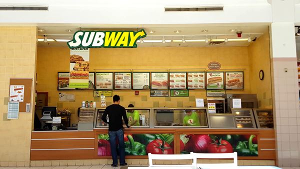 Subway Waralaba Makanan Cepat Saji Populer