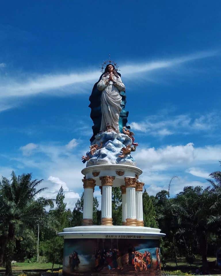 Patung Bunda Maria Assumpta