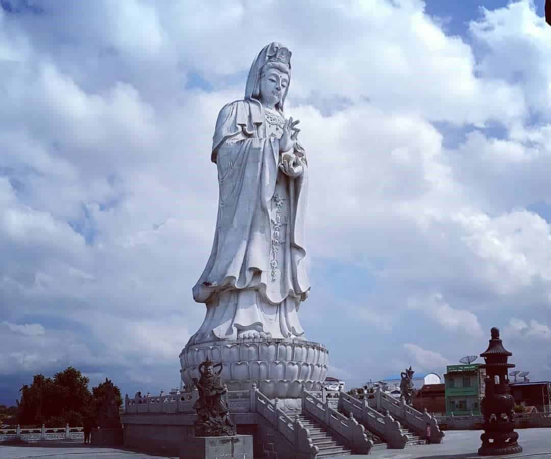 Patung Dewi Kwan Im – Pematang Siantar