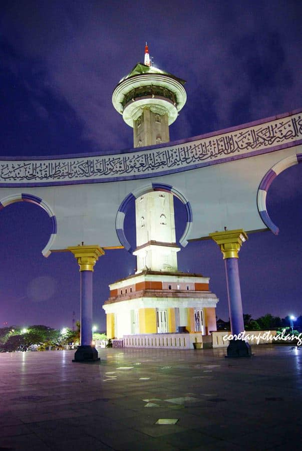 Menara Masjid Agung Jawa Tengah