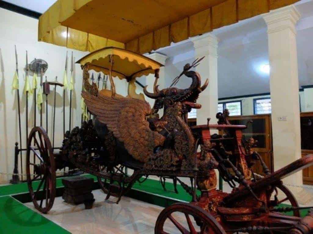 Kereta Singa Barong Kasepuhan (Copy)