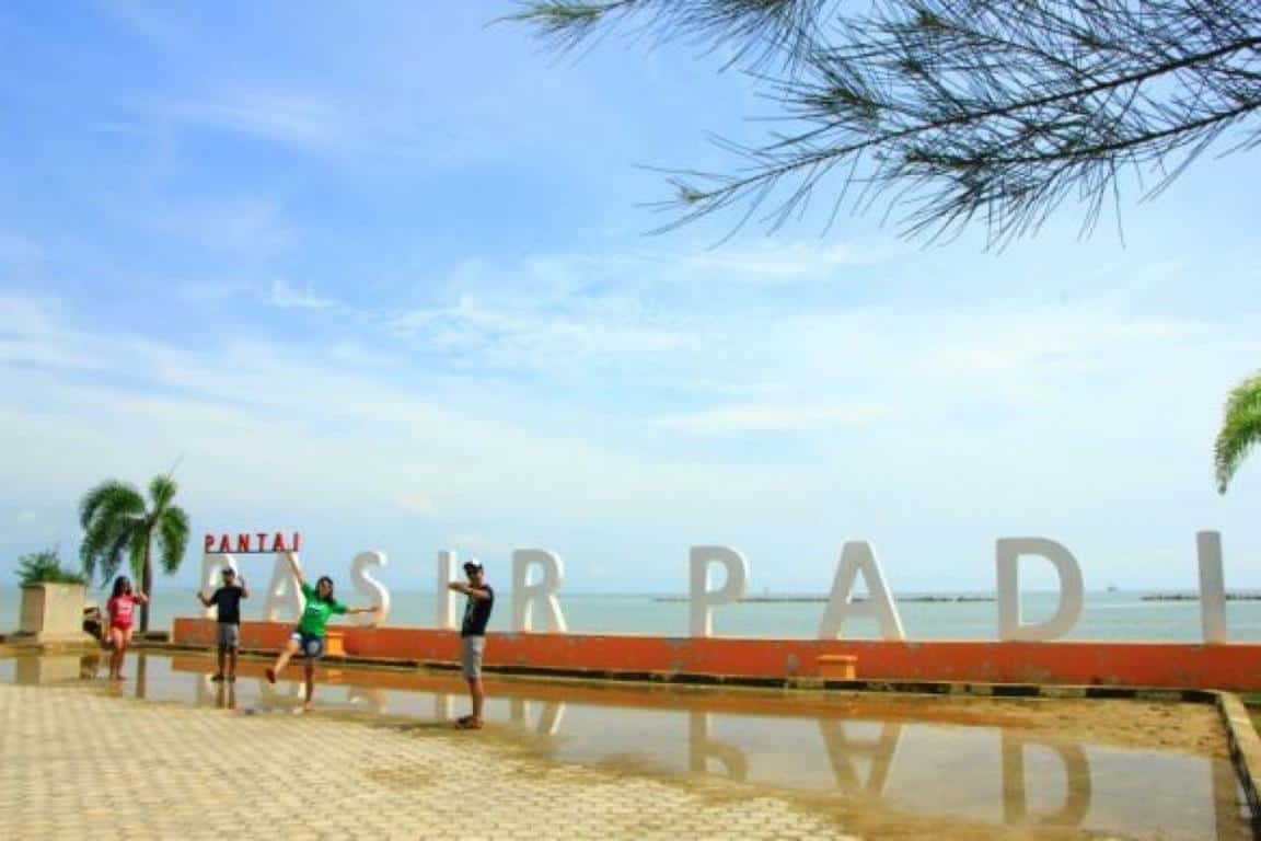 Pantai Pasir Padi (Copy)
