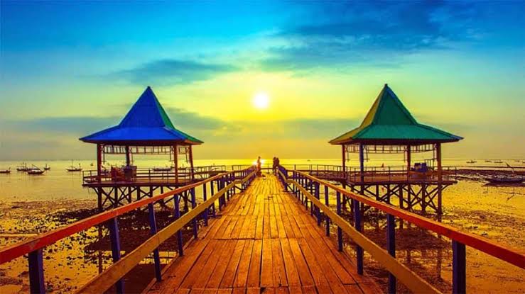 Inilah 6 Pantai di Surabaya yang Indah dan Harus Dikunjungi 5