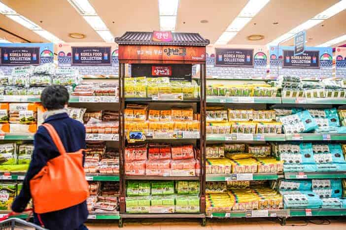 6 Supermarket  Korea  di  Jakarta yang Isinya Lengkap Banget 