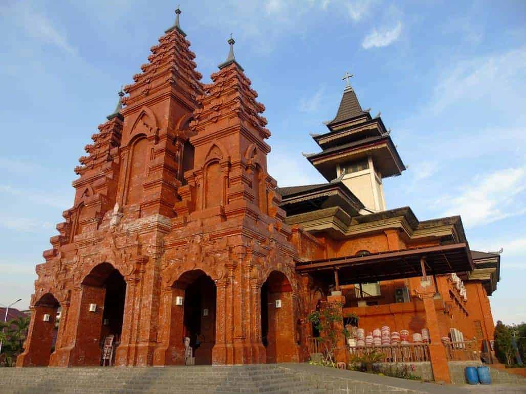 Gereja Katedral Roh Kudus Denpasar Bali