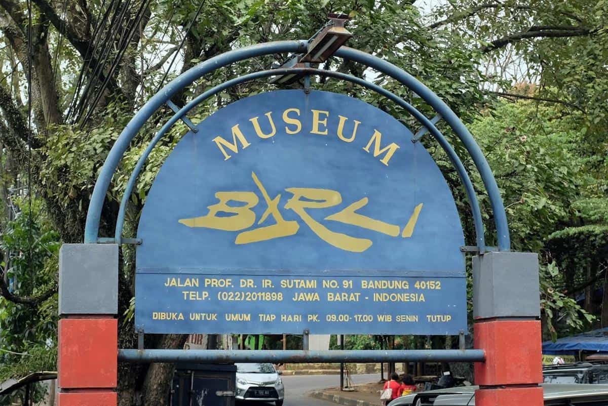 Alamat dan Akses Transportasi ke Museum Barli