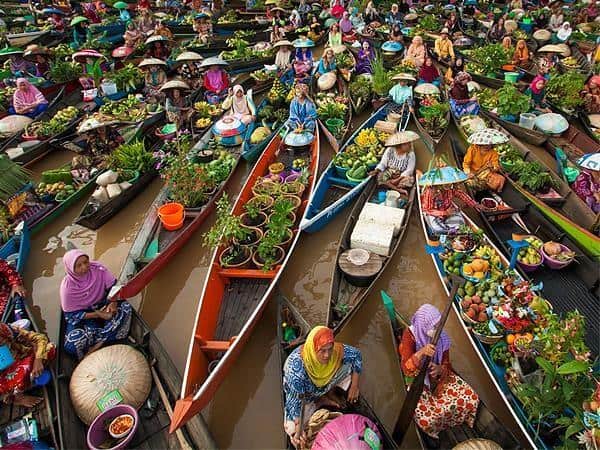 Lok Baintan Floating Market