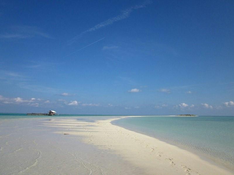 Pantai Pulau Noko
