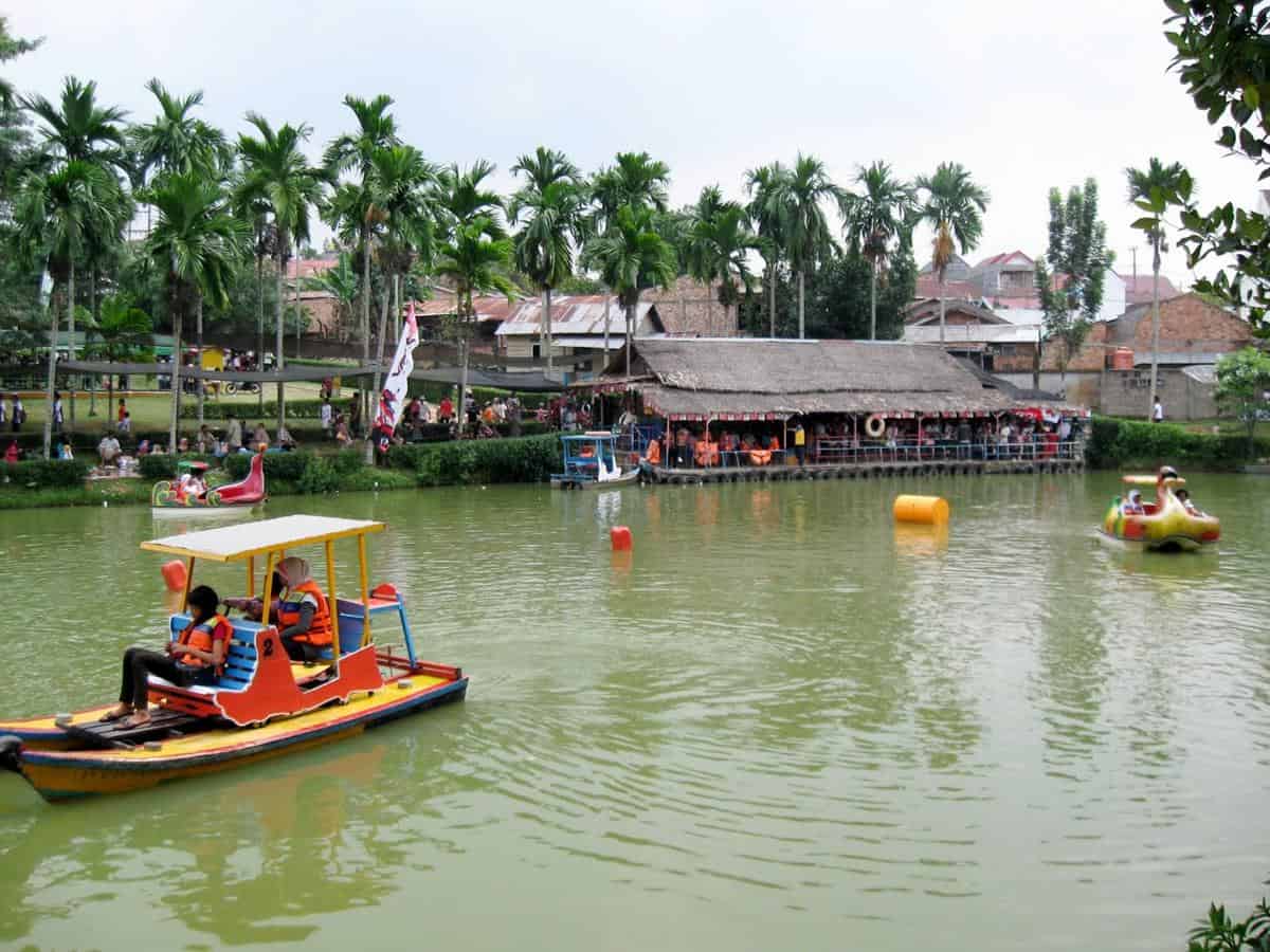 Taman Wisata Kampoeng Radja