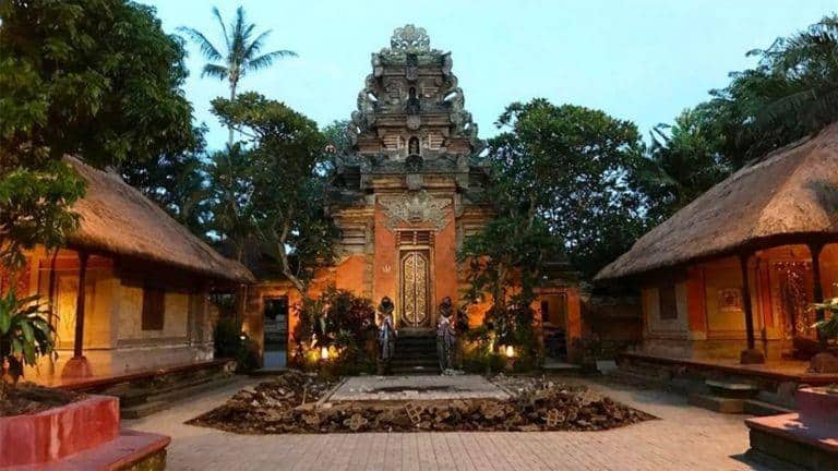 10 Peninggalan Kerajaan Bali yang dapat Memukau Dunia