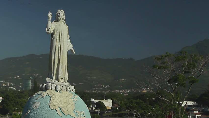 Monumen Juru Selamat Dunia – San Salvador, El Salvador