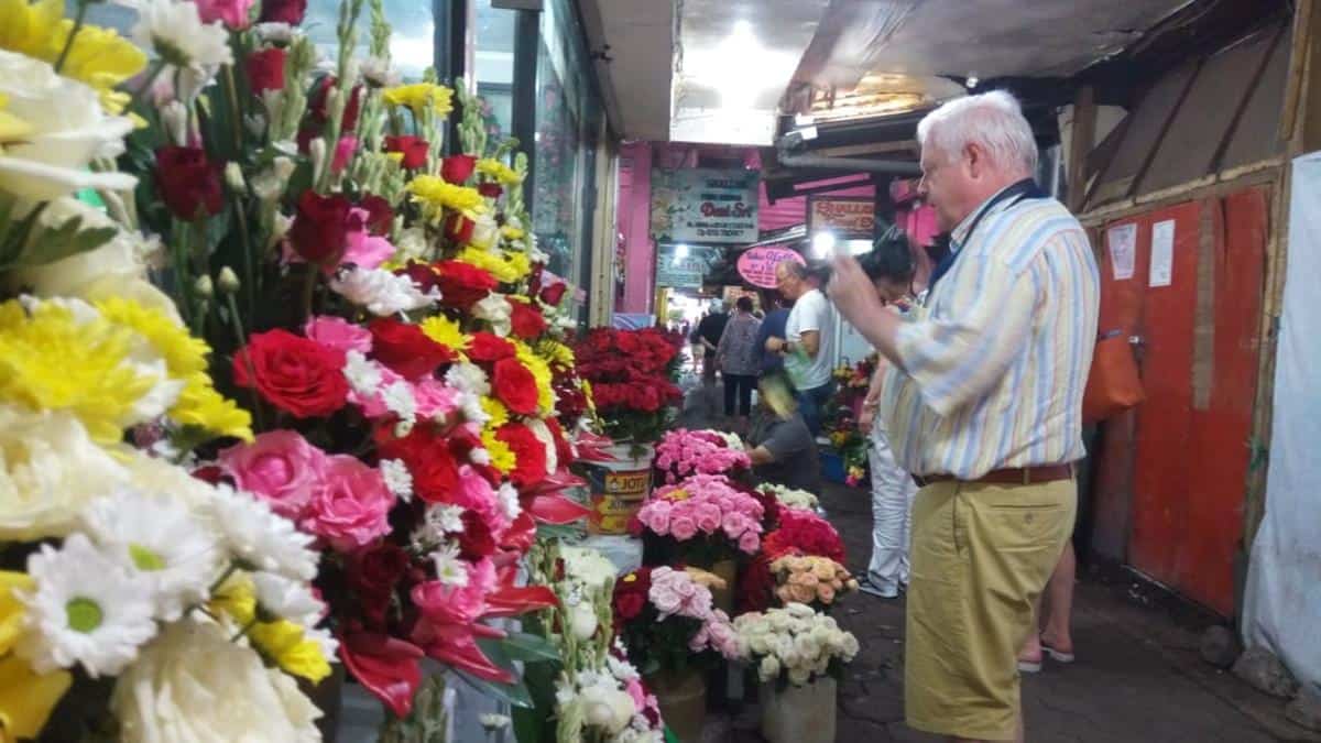 Pasar Bunga Kayoon