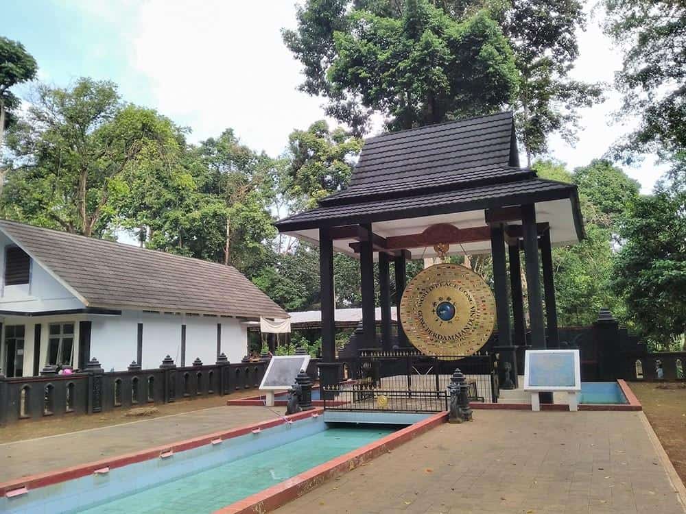 9 Tempat Wisata di Sekitar Banjar, Sisi Timur Jawa Barat
