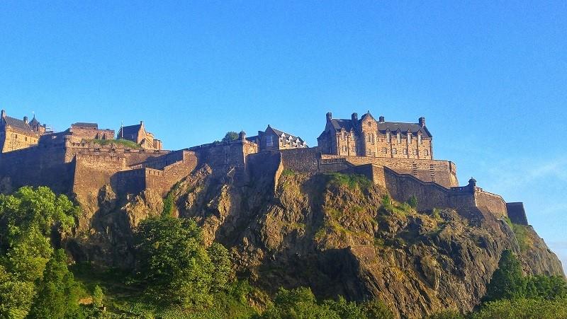 Kastil Edinburgh (Skotlandia)