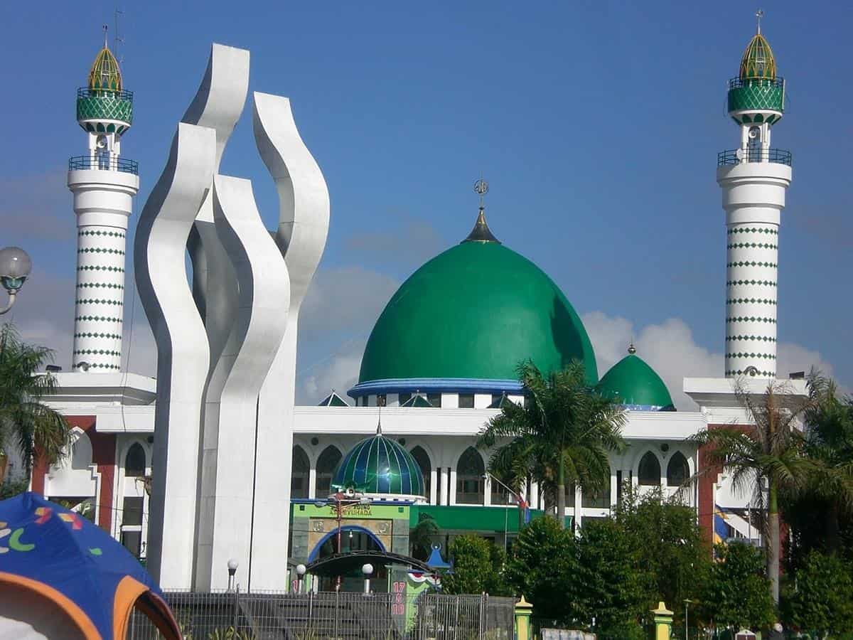Masjid Agung Asy Syuhada Pamekasan