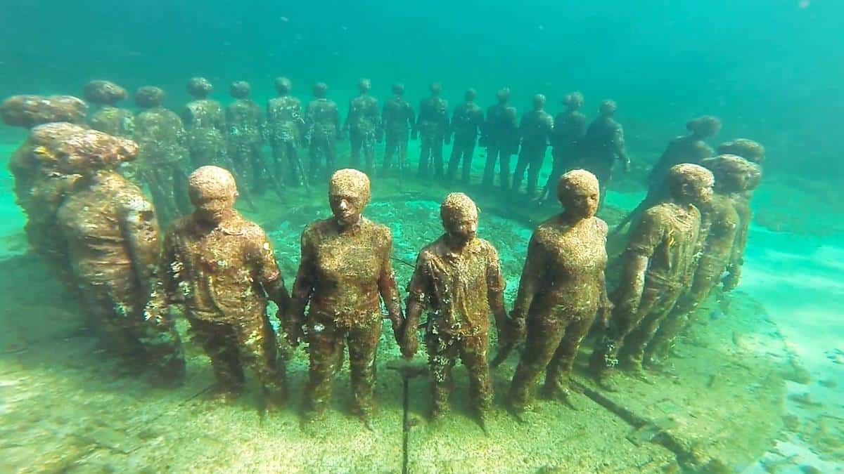 Molinere Underwater Sculpture Park (Grenada)