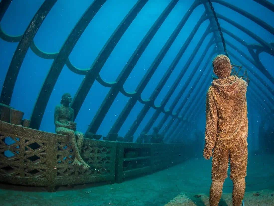 Museum of Underwater Art (MOUA) (Australia)