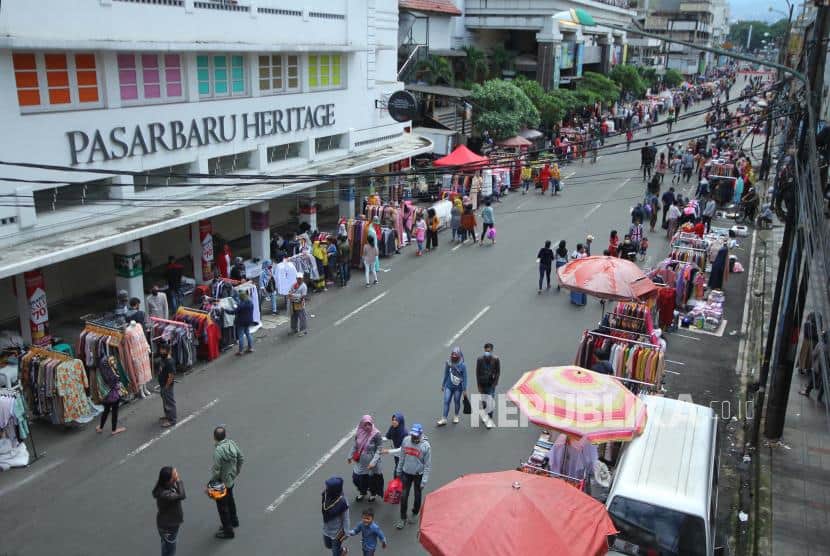 Tempat wisata di tengah kota Bandung_kawasan pasar baru