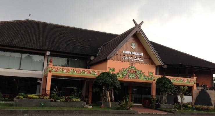 Tempat wisata di tengah kota Bandung_museum sri baduga