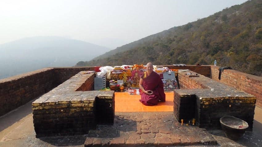 10 Tempat Bersejarah Umat Buddha di India untuk Diziarahi 6