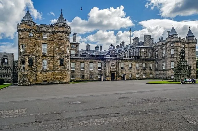 Istana Holyrood