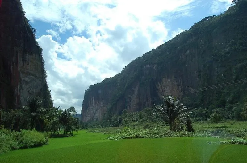 Lembah Harau, Indonesia
