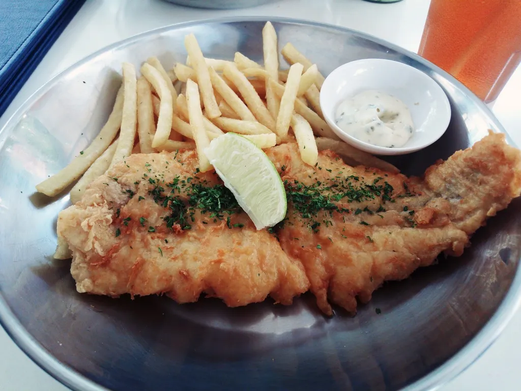 Fish & Chips Salted with Tartar Sauce