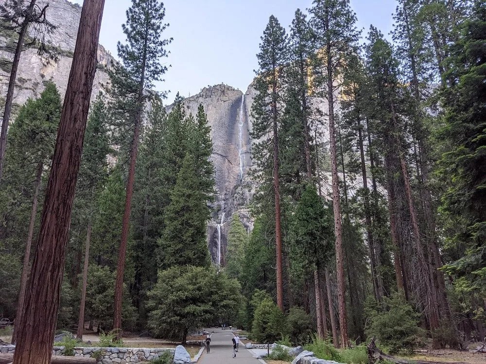 Lower Yosemite Fall Trail – Taman Nasional Yosemite