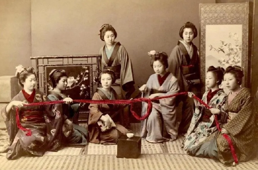 Sejarah Perkembangan Kimono