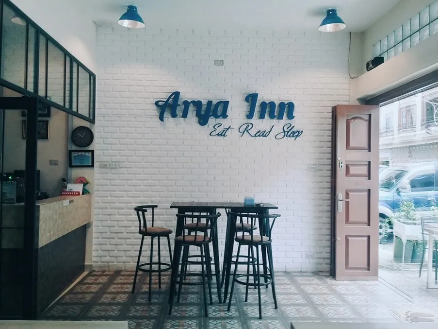 Arya Inn Cafe